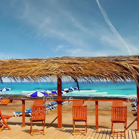 Americas Best-suite 7-appartamento 5 Mins Dalla Con Vista Mare E 2 Piscine Apartmán Playa Feñabe